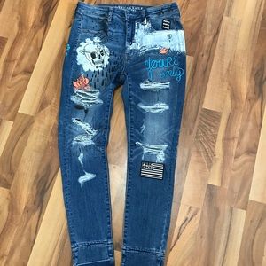 American Eagle super unique jeans